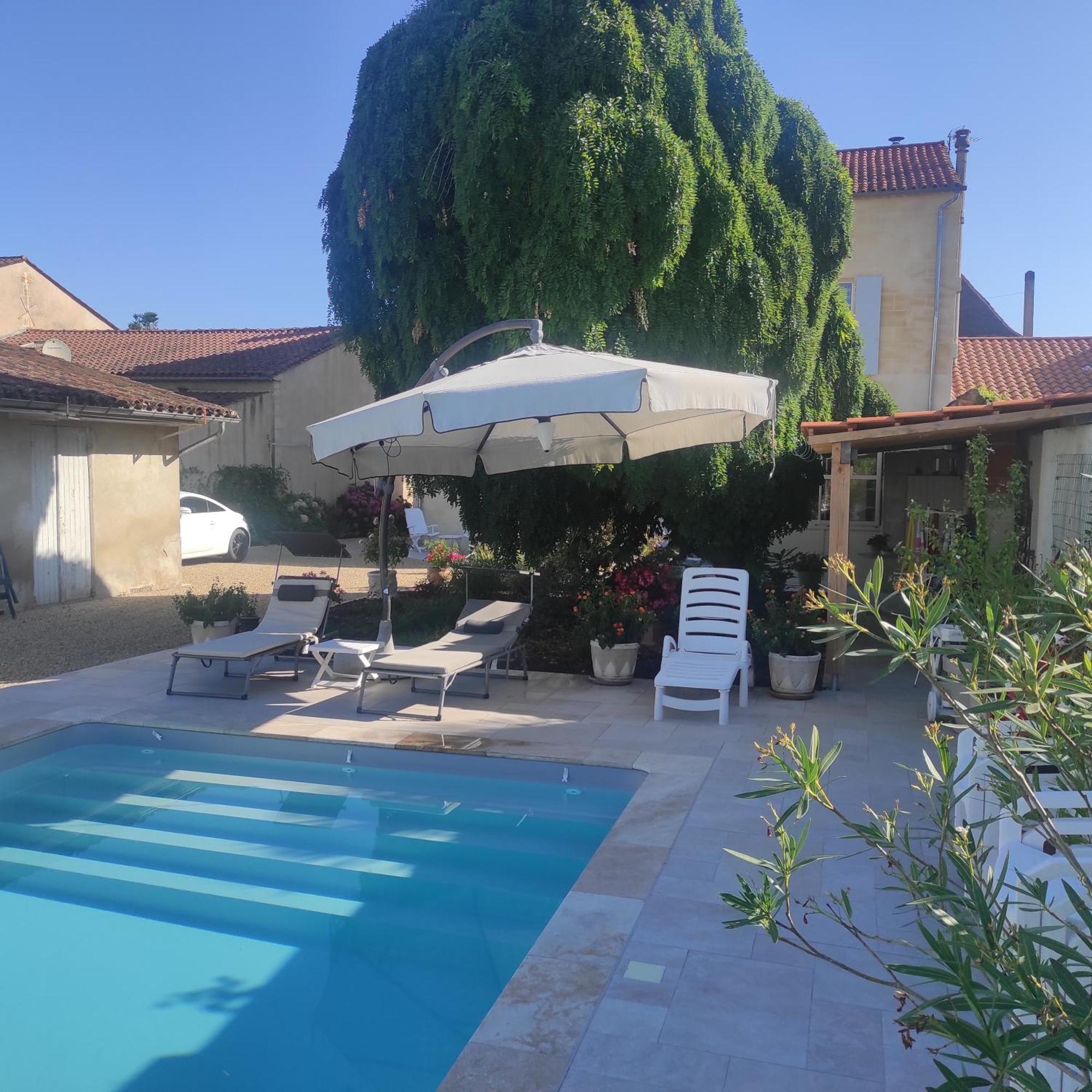 L'Acacia Bergerac Exterior foto